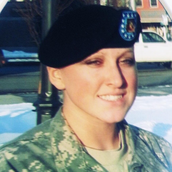 Hi there 😉🙃👋🏻 - Picture 6 of 8